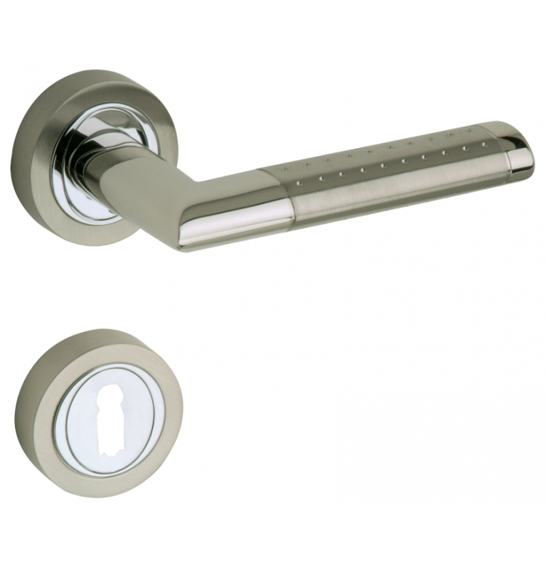 Kilincs LIENBACHER ADONIS - OC / ONS - Fényes króm / szatén nikkel Kilincs LIENBACHER ADONIS - OC / ONS - Fényes króm / szatén nikkel